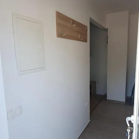 Crni Apartment *